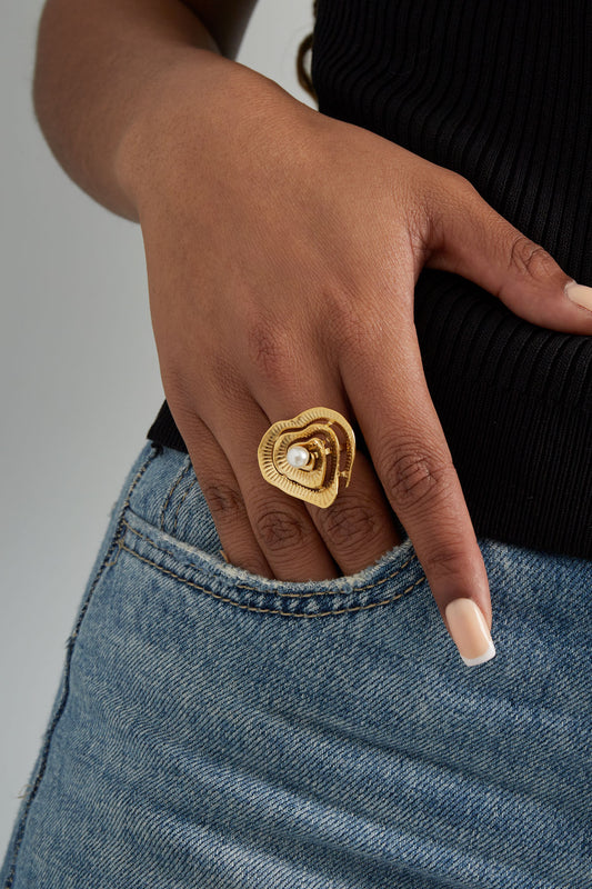 Golden Pearl Heart Ring - Verstelbaar
