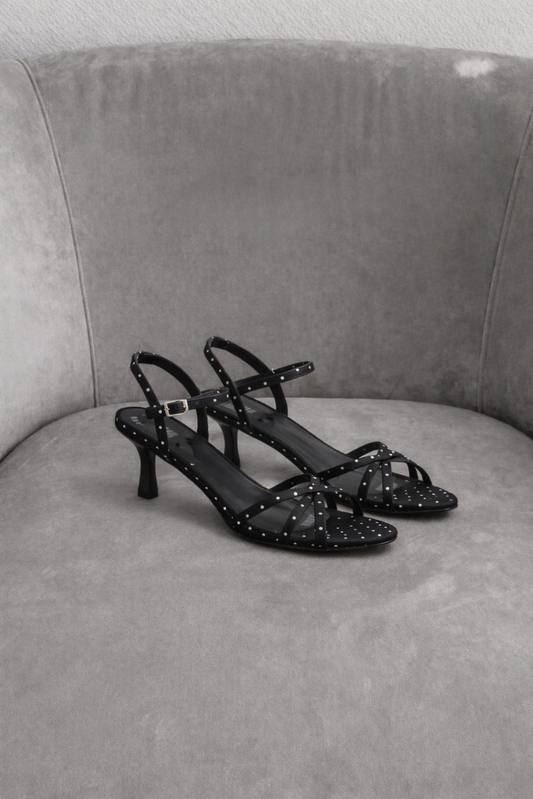 Black Dot Heels