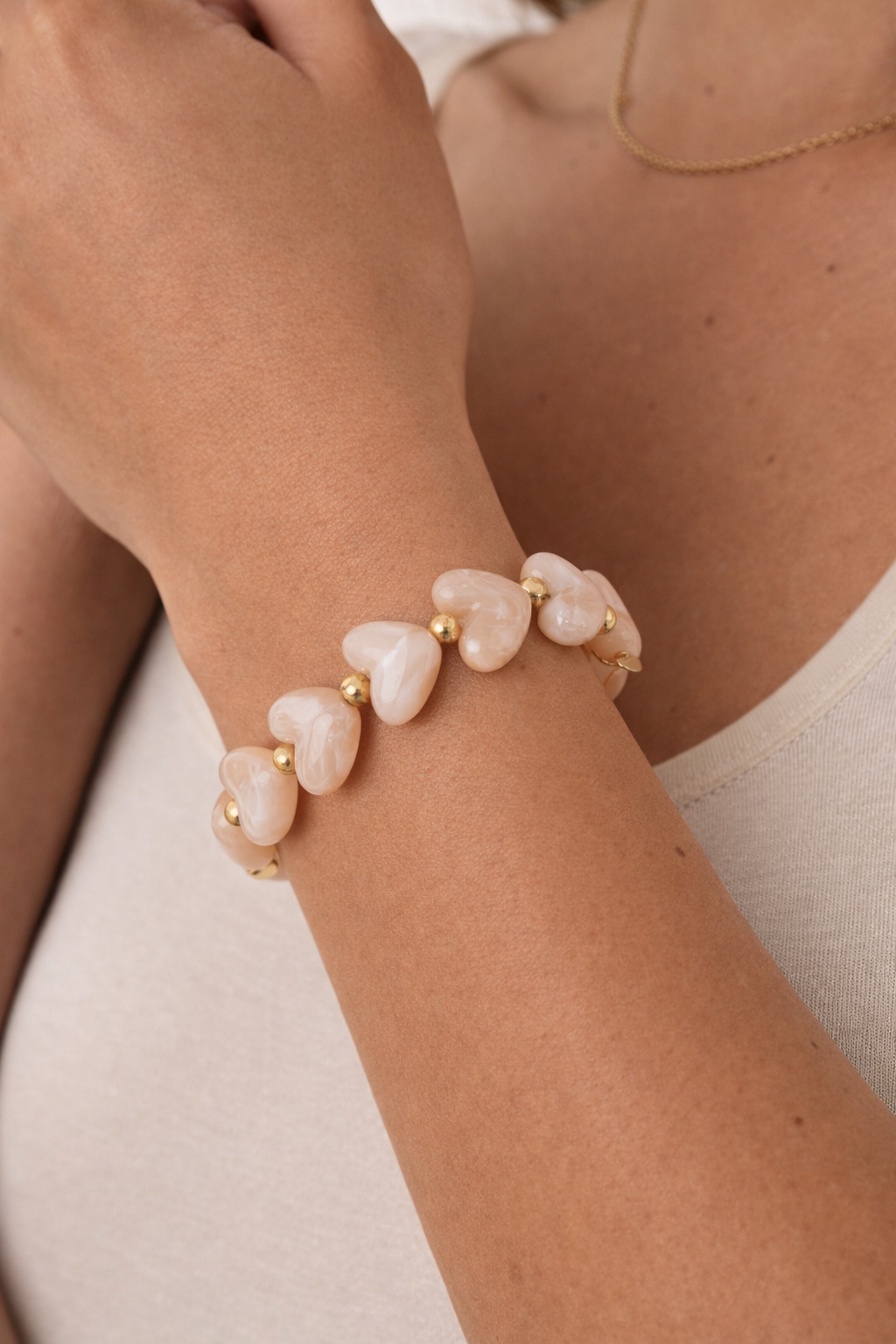 Lola Heart Bracelet – Khaki