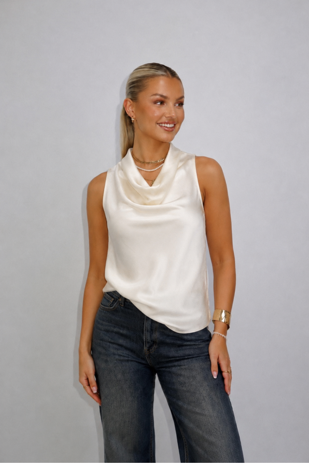 Isabelle Creme Top