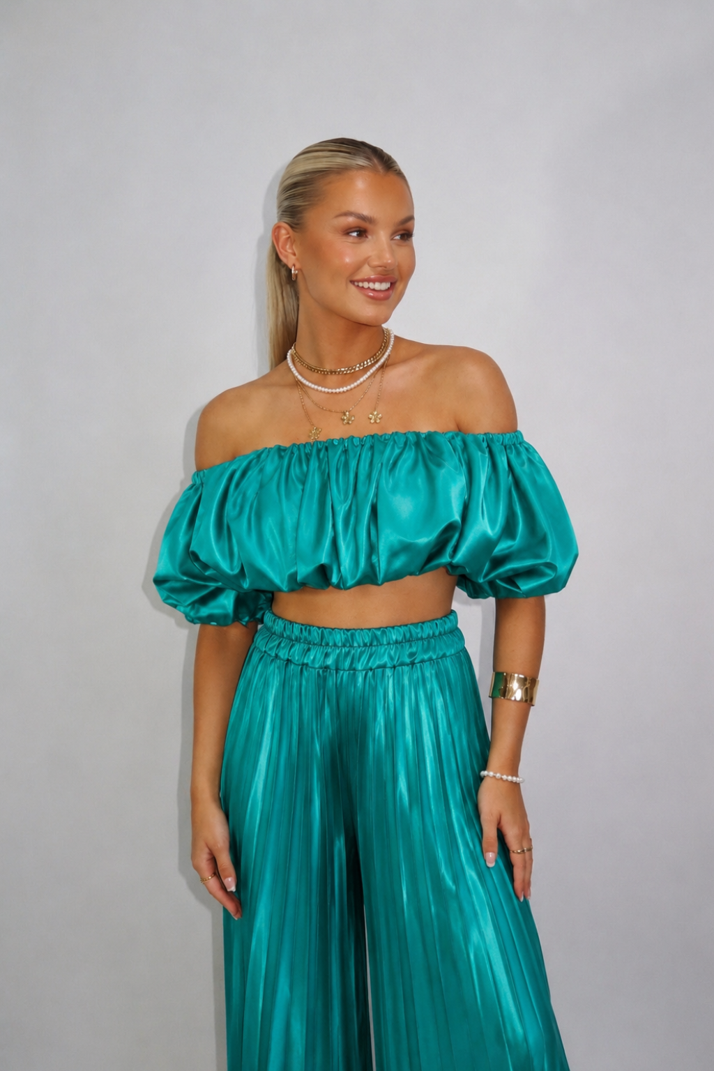 Azure set Celadon