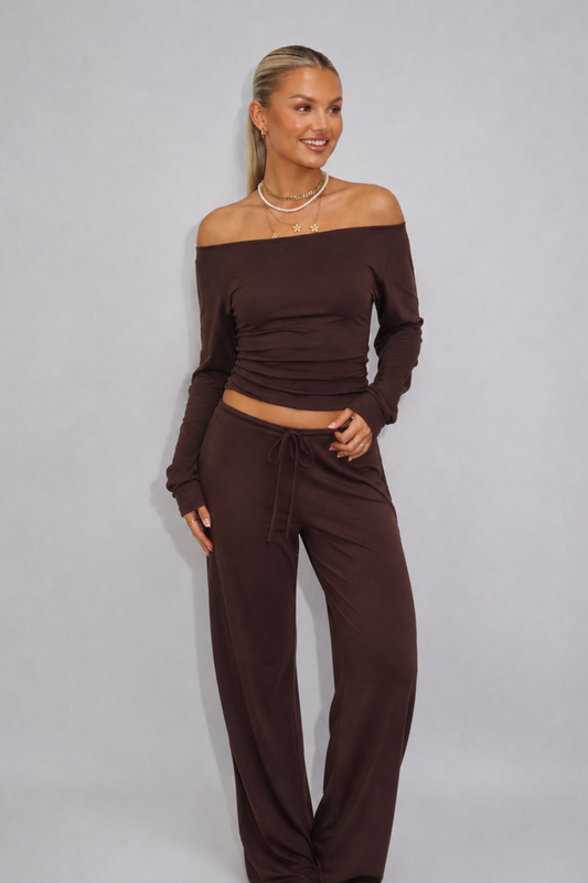 Two-piece lounge set espresso
